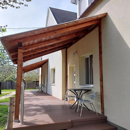 Appartement Bridgehaus à Balatonfüred Extérieur photo